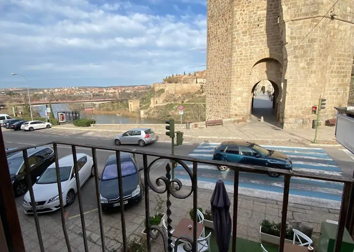 The Bridge House Of Toledo