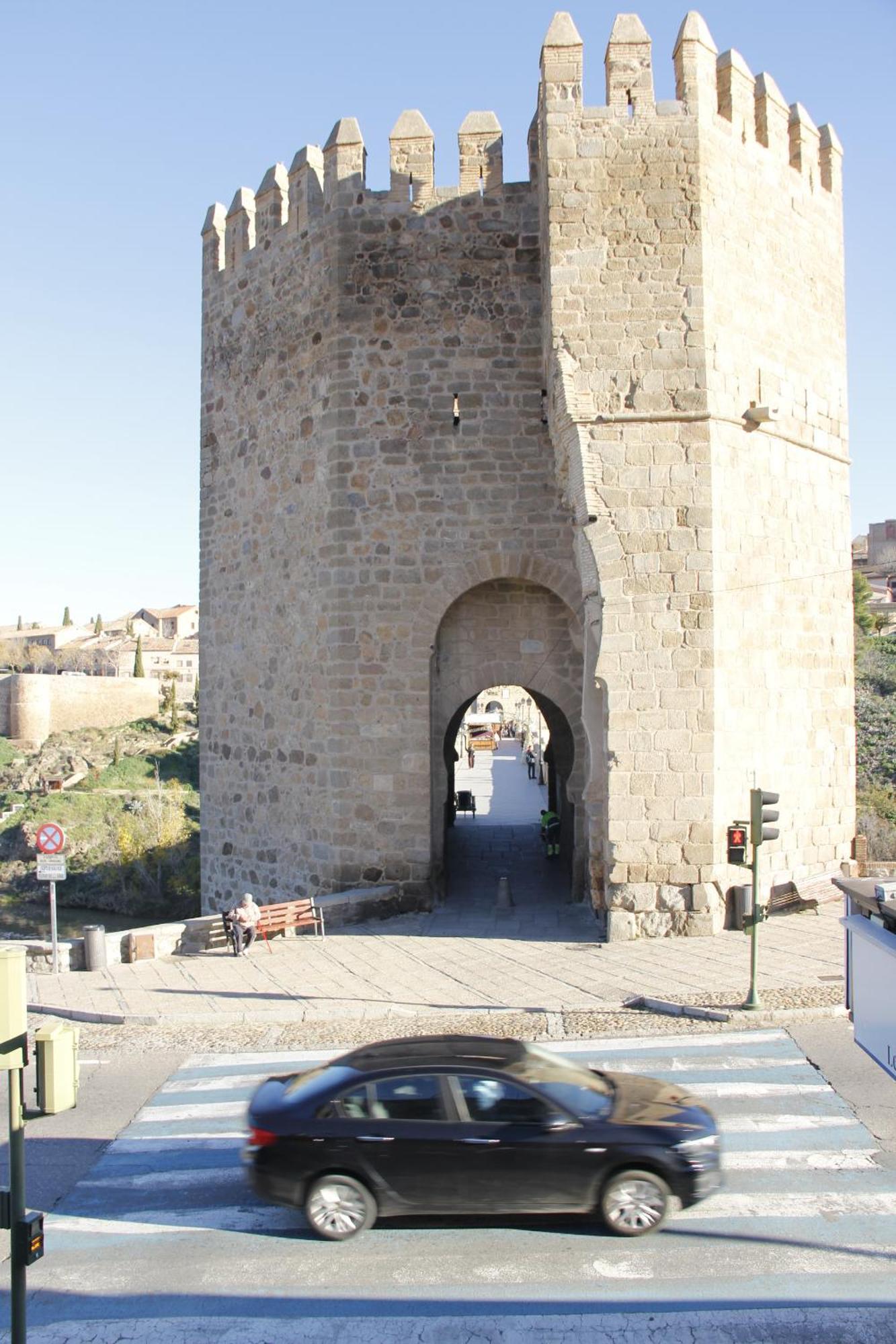 The Bridge House Of * Toledo
