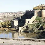 The Bridge House Of Toledo